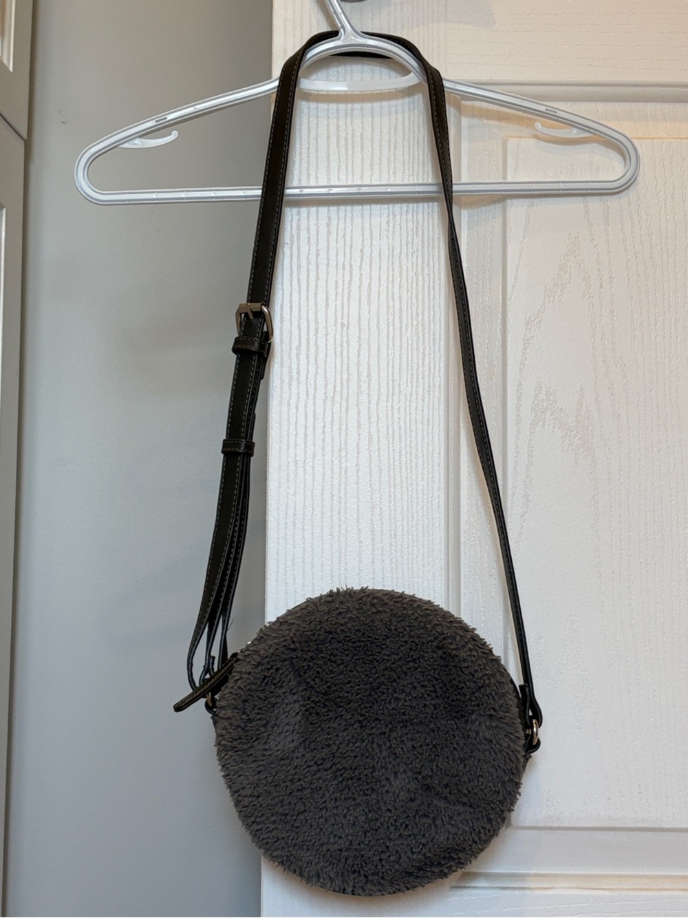 Round Faux Shearling Crossbody Bag - Charcoal